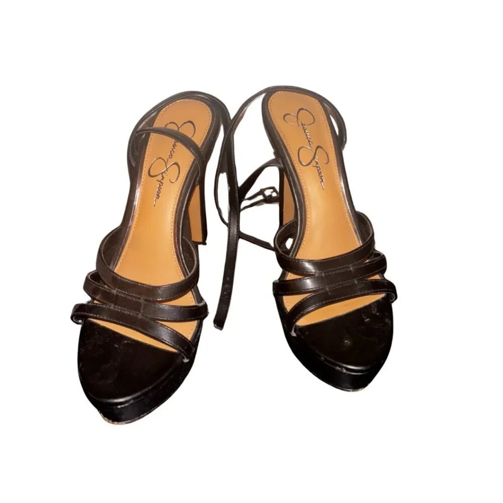 231. Jessica Simpson Black Platform Pumps – Size 9